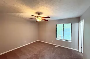 4887 Martins Crossing Rd, Stone Mountain, GA 30088 - Photo 5