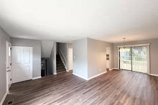 4887 Martins Crossing Rd, Stone Mountain, GA 30088 - Photo 3