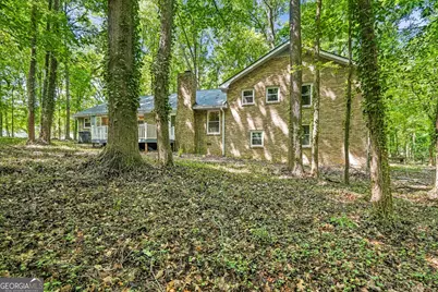 1050 Skyline Drive, Covington, GA 30014 - Photo 29