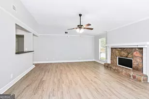 1374 Smokey Mountain Ct, Marietta, GA 30066 - Photo 3