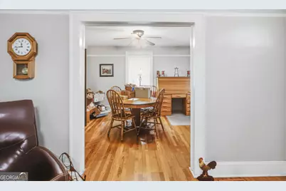 791 Park Avenue SE, Lindale, GA 30147 - Photo 9