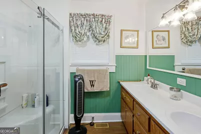 791 Park Avenue SE, Lindale, GA 30147 - Photo 23