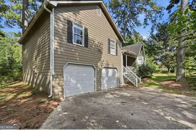 1948 Winding Creek Lane SW, Marietta, GA 30064 - Photo 3