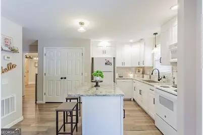 1900 Meadowbrook Circle NW, Dalton, GA 30720 - Photo 5