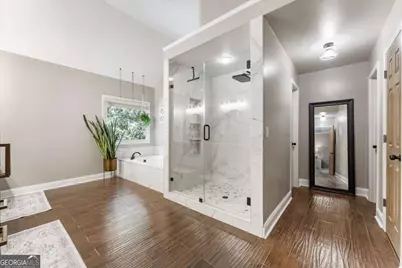914 Meadow Club Court, Suwanee, GA 30024 - Photo 27