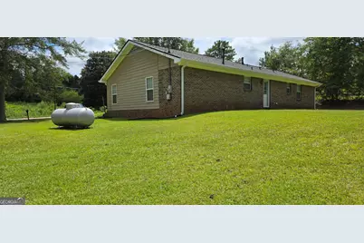 657 Tom McKinley Road, Thomaston, GA 30286 - Photo 9