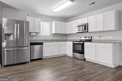 324 Middleton Court, Chatsworth, GA 30705 - Photo 3