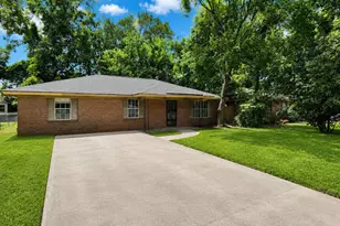 1903 Cimarron St, Savannah, GA 31405 - Photo 9