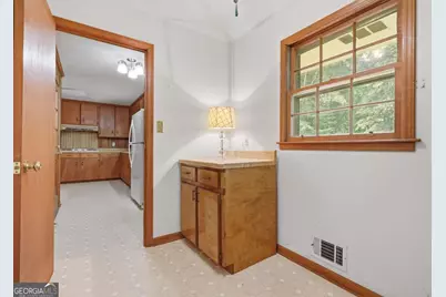 9036 Highway 72 W, Hull, GA 30646 - Photo 11