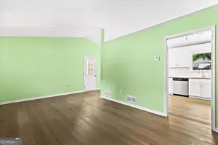492 Rustic Ridge Cir, Lawrenceville, GA 30043 - Photo 13