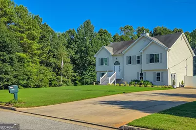1016 Hamilton Drive, Locust Grove, GA 30248 - Photo 3