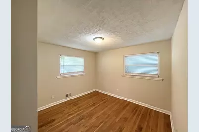2604 Bryant Drive, East Point, GA 30344 - Photo 9