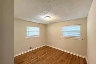 2604 Bryant Dr, East Point, GA 30344 - Photo 9