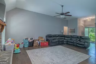 52 Brooks Lake Dr, Newnan, GA 30263 - Photo 25