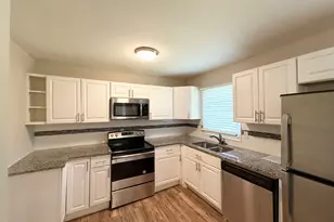 429 SE Oak Dr, Atlanta, GA 30354 - Photo 7
