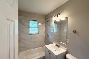 429 SE Oak Dr, Atlanta, GA 30354 - Photo 11