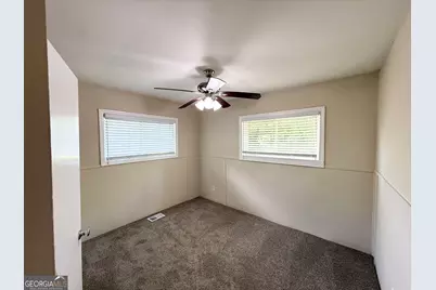 939 N Eugenia Place NW, Atlanta, GA 30318 - Photo 11
