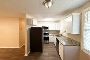 323 Simca St SE, Atlanta, GA 30354 - Photo 7