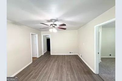 233 W Simon Terrace NW, Atlanta, GA 30318 - Photo 3