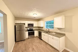3920 Melanie Woods Dr, South Fulton, GA 30349 - Photo 7