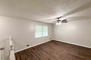 6525 Woodford Rd, Atlanta, GA 30349 - Photo 3