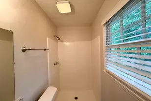 6525 Woodford Rd, Atlanta, GA 30349 - Photo 17