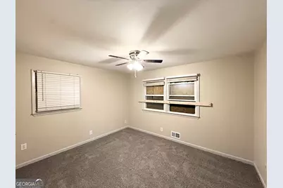 6104 Hillandale Drive, South Fulton, GA 30349 - Photo 9