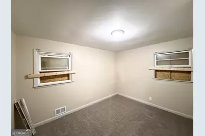 6104 Hillandale Drive, South Fulton, GA 30349 - Photo 11