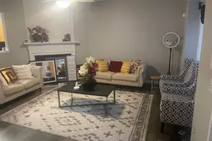 2721 Parkway Trail, Lithonia, GA 30058 - Photo 3