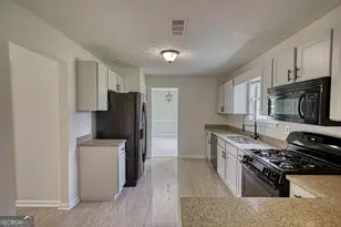6215 Waterton Dr, Lithonia, GA 30058 - Photo 25