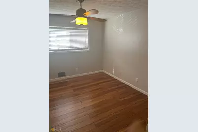 1088 Sherrington Drive, Stone Mountain, GA 30083 - Photo 11