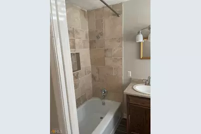 1088 Sherrington Drive, Stone Mountain, GA 30083 - Photo 19