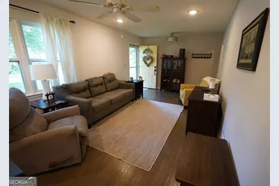 91 Hurt Road SE, Smyrna, GA 30082 - Photo 9