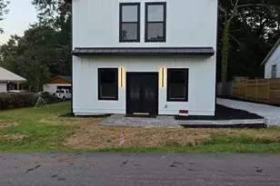 254 Victoria St, Commerce, GA 30529 - Photo 1