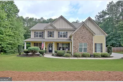 179 Timbercreek Estates Drive, Sharpsburg, GA 30277 - Photo 1