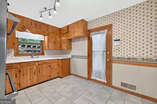 1305 Greenview Dr, Griffin, GA 30224 - Photo 15