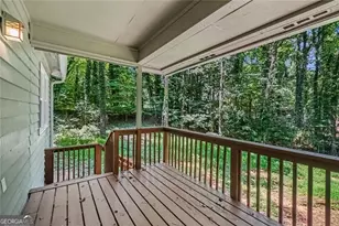 137 Farmington Dr, Woodstock, GA 30188 - Photo 17