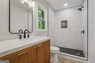 137 Farmington Dr, Woodstock, GA 30188 - Photo 9