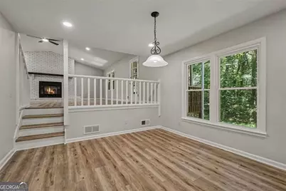 137 Farmington Drive, Woodstock, GA 30188 - Photo 5