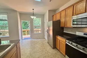 4668 Creekside Villa Way SE, Smyrna, GA 30082 - Photo 9