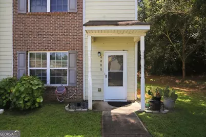 6888 Mountain Circle, Riverdale, GA 30274 - Photo 5