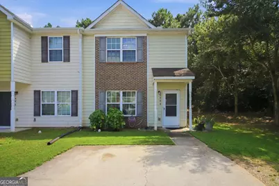 6888 Mountain Circle, Riverdale, GA 30274 - Photo 1