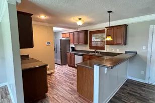 209 Todd Cir, Warner Robins, GA 31088 - Photo 3