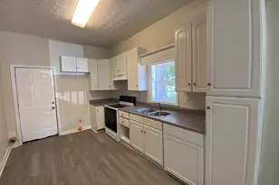 125 Hubbard St, Monroe, GA 30655 - Photo 5