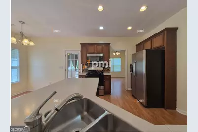 1560 Bramlett Hill Lane, Lawrenceville, GA 30045 - Photo 3