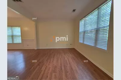 1560 Bramlett Hill Lane, Lawrenceville, GA 30045 - Photo 9