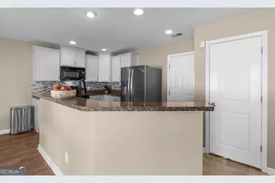 304 Connor Court, Hinesville, GA 31313 - Photo 13