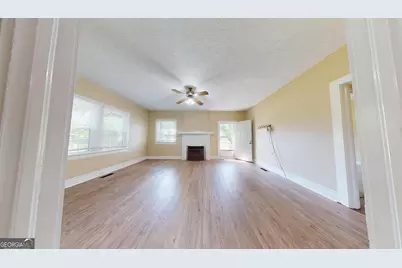 632 W Main Street, Swainsboro, GA 30401 - Photo 7
