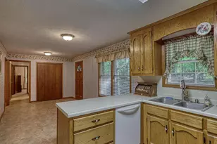 920 Alfred Ln, Newborn, GA 30056 - Photo 9