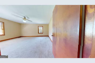 634 W Main Street, Swainsboro, GA 30401 - Photo 17